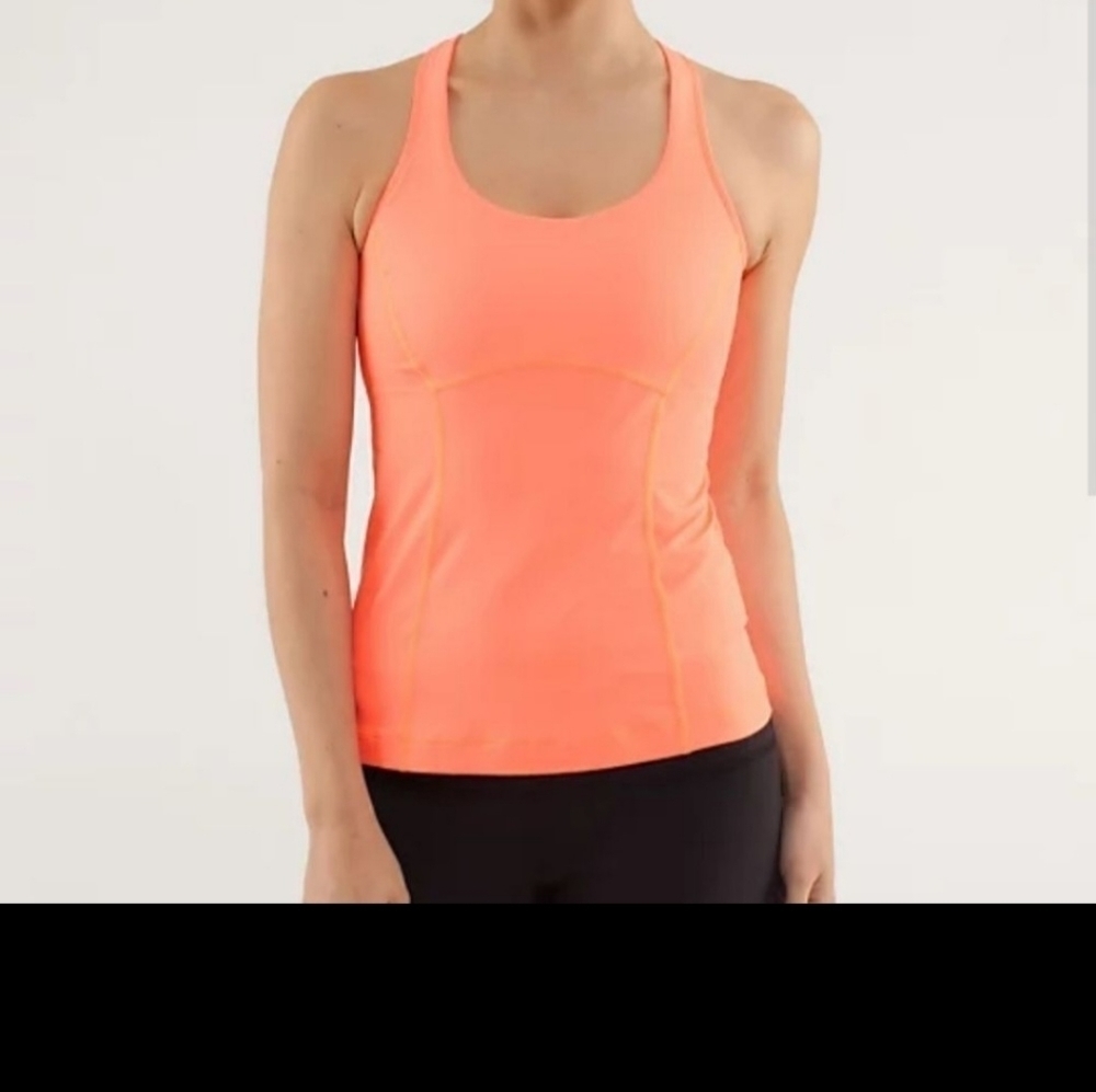 𝅺lululemon run pace tank size 4